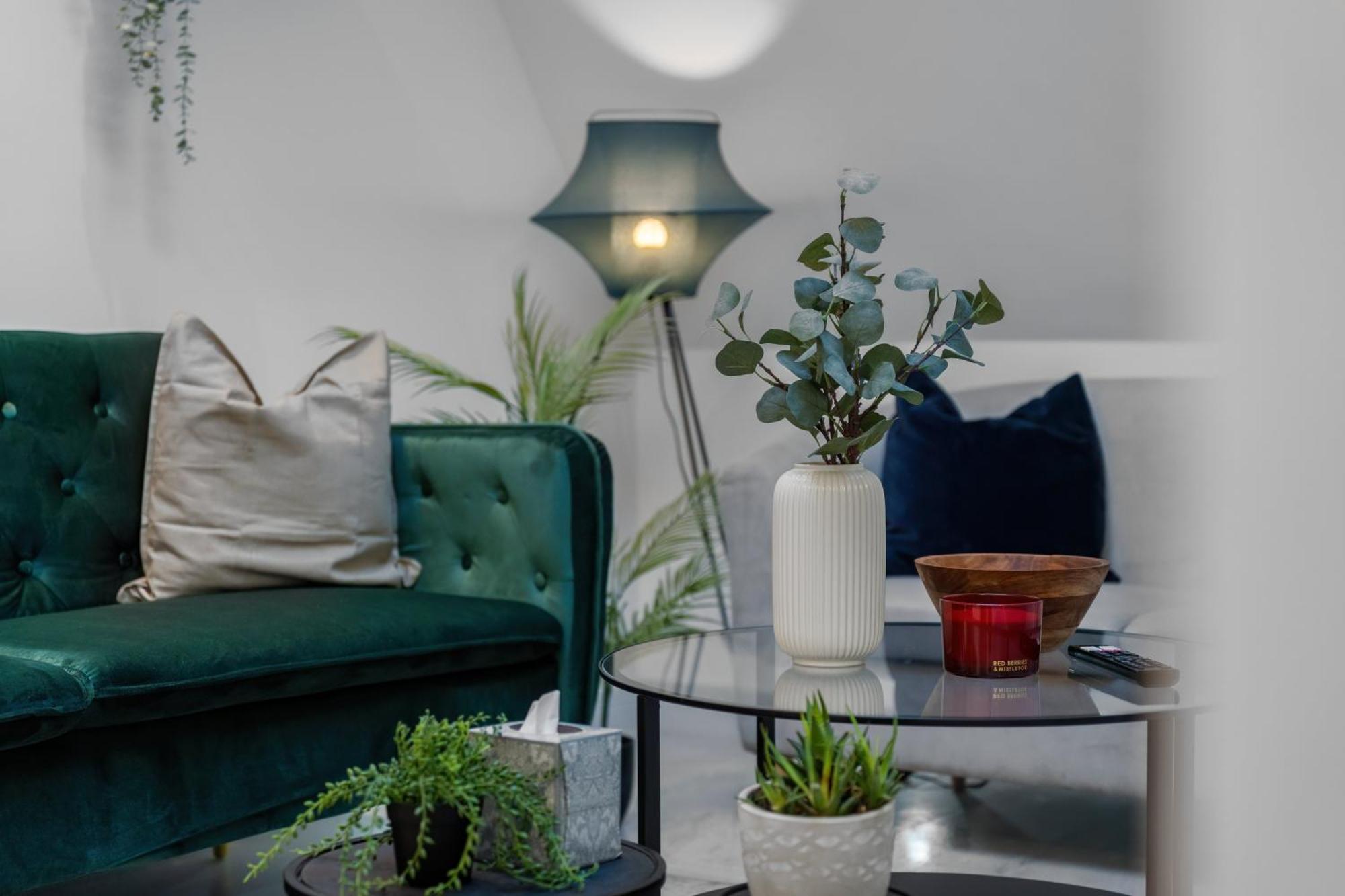 Livestay-Modern & Stylish Apartments In Дидкот Экстерьер фото