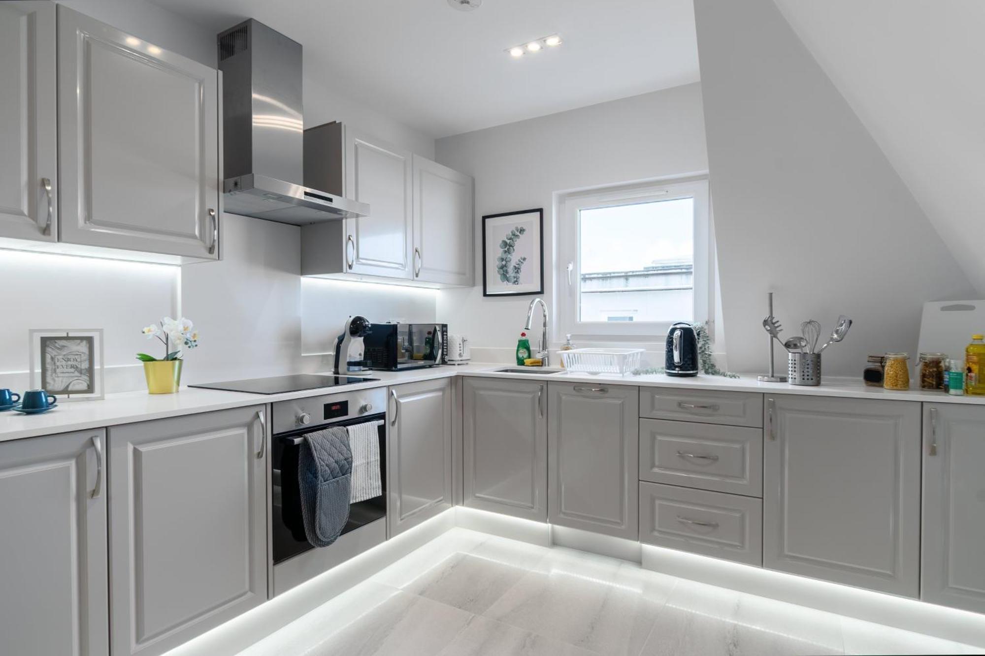 Livestay-Modern & Stylish Apartments In Дидкот Экстерьер фото